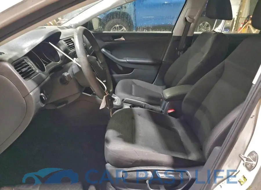 3VW267AJ1GM330659# 7