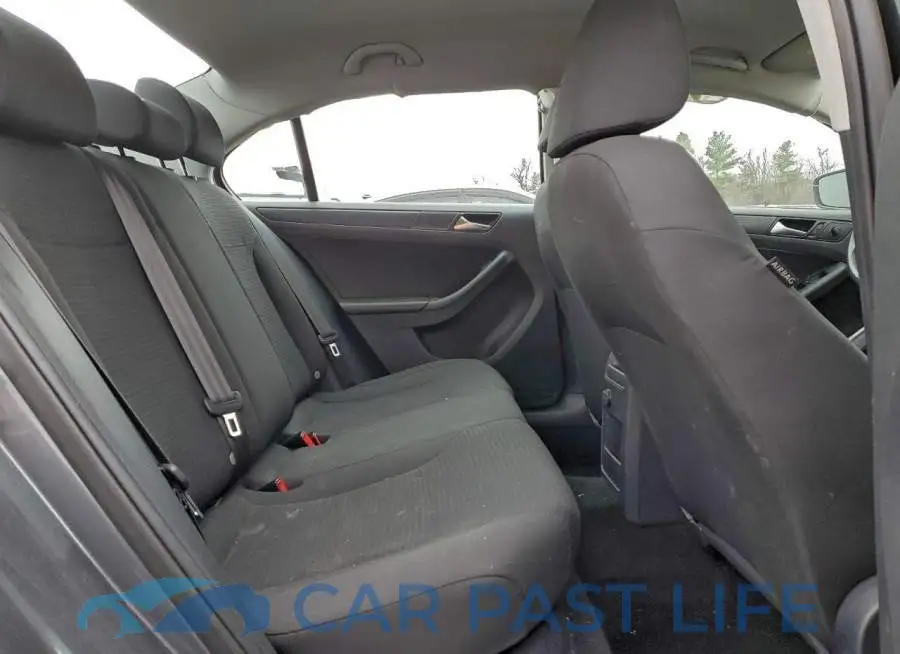 3VW267AJ9GM393184# 10