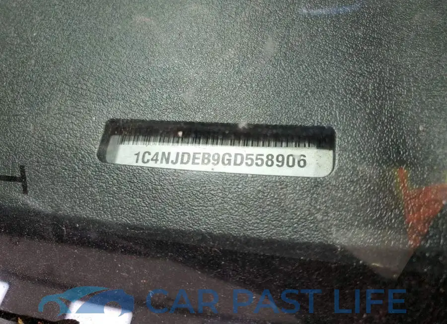 1C4NJDEB9GD558906# 14