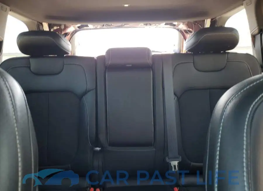 1C4RJHAG9PC548621# 10