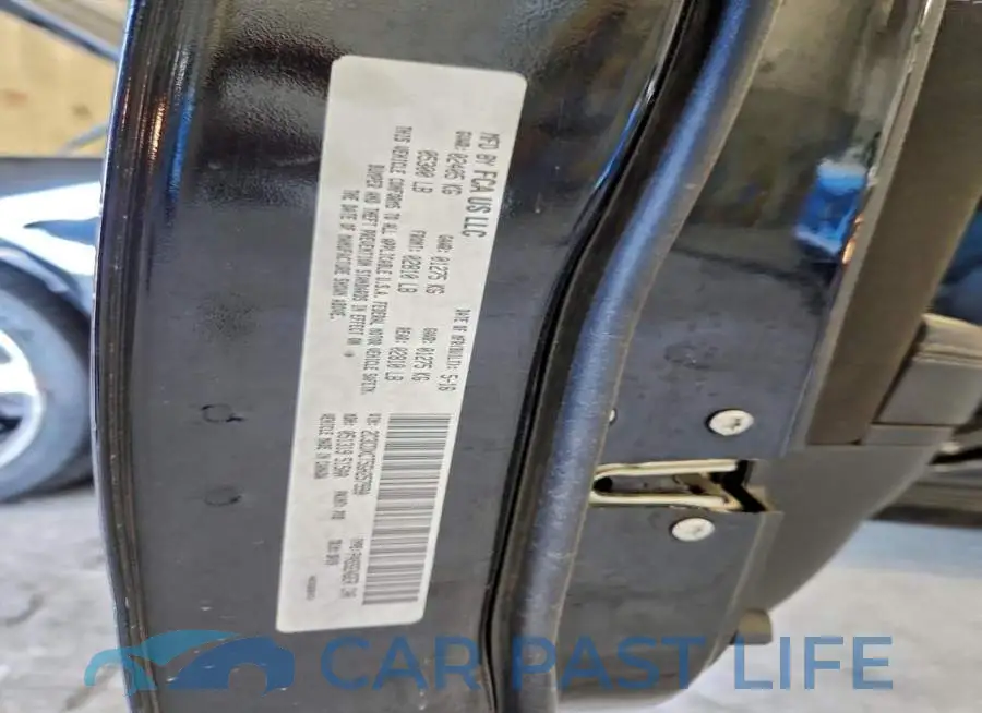 2C3CDXCT5GH257990# 12
