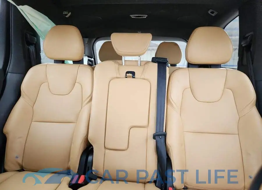 YV4A22PK3J1199720# 10
