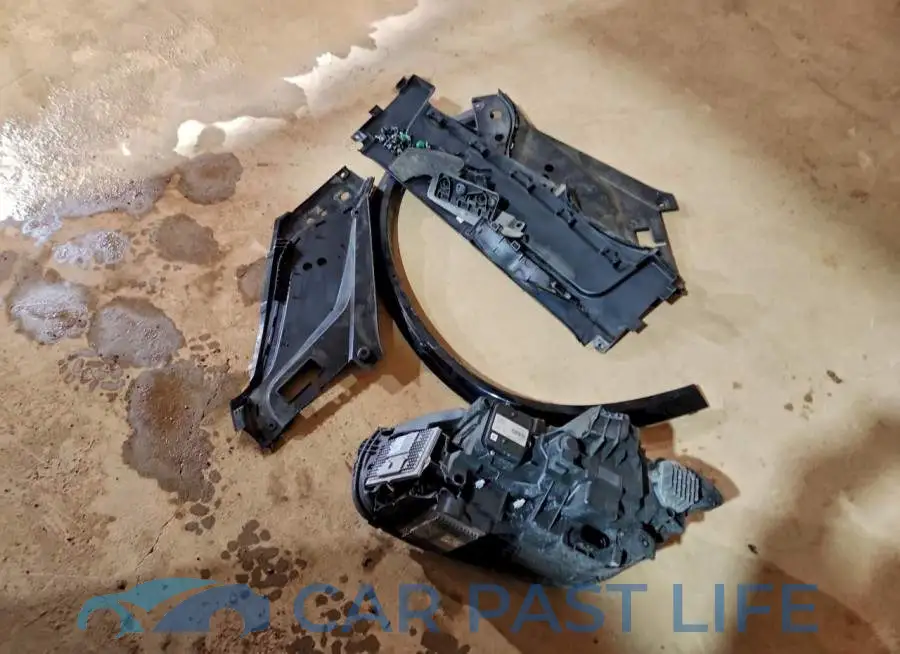 YV4A22PK8G1073507# 13