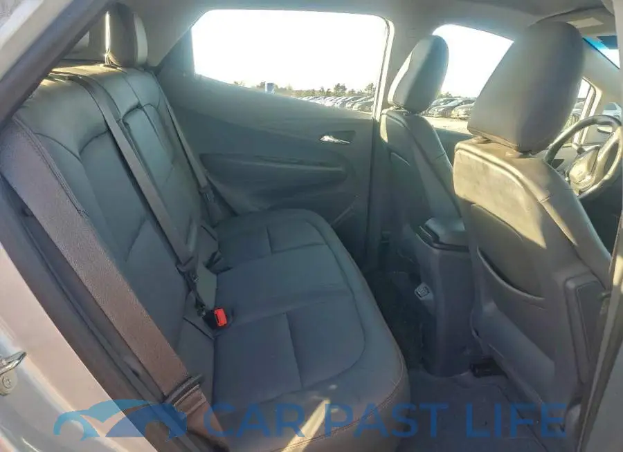 1G1FX6S08H4130062# 10