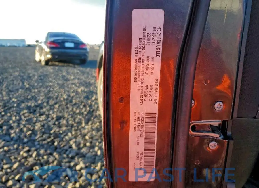 2C3CDXJG8GH259898# 13