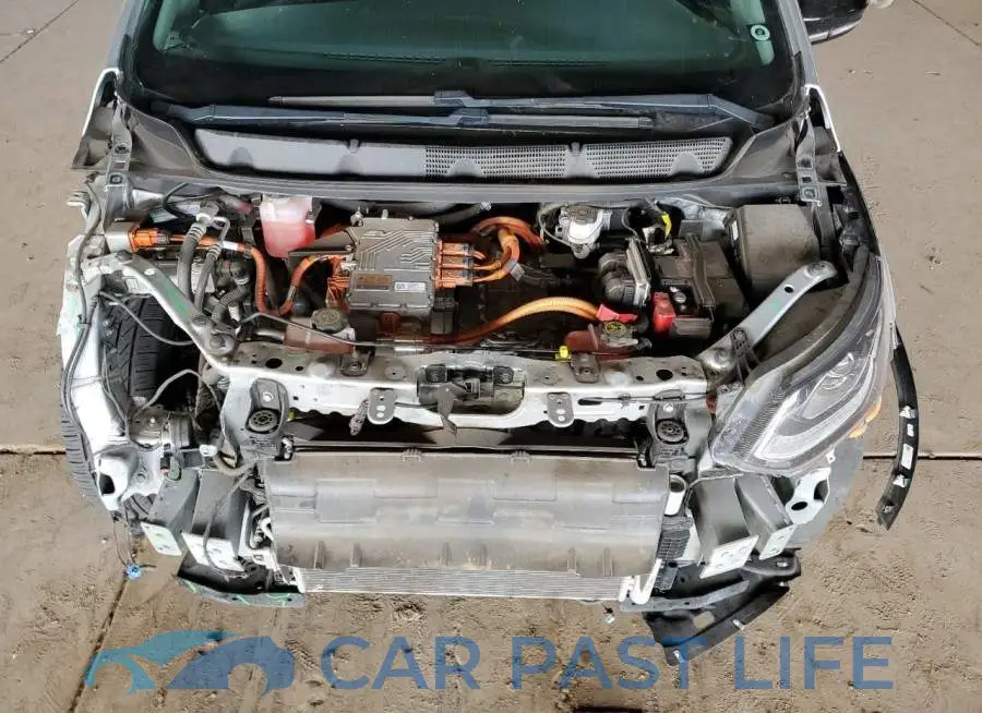 1G1FZ6S04M4107317# 11