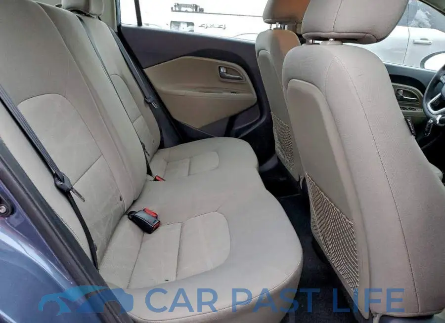 KNADM4A31G6558952# 10