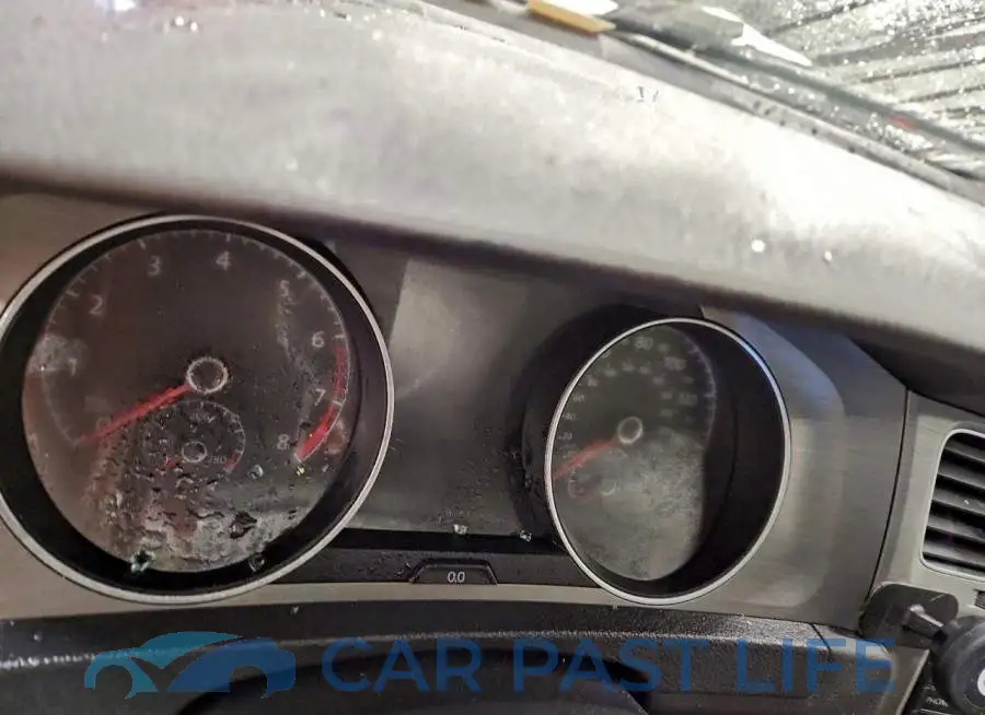 3VW217AUXGM038274# 9