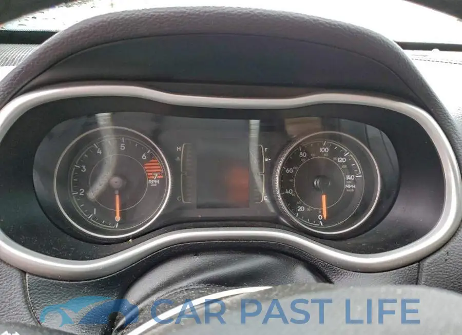 1C4PJLCB7GW370699# 9