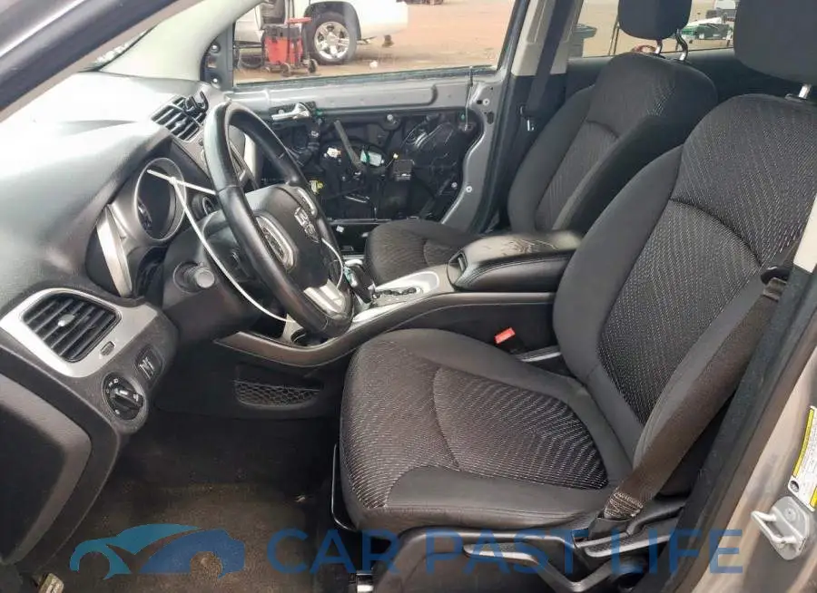 3C4PDCGG4GT112319# 7