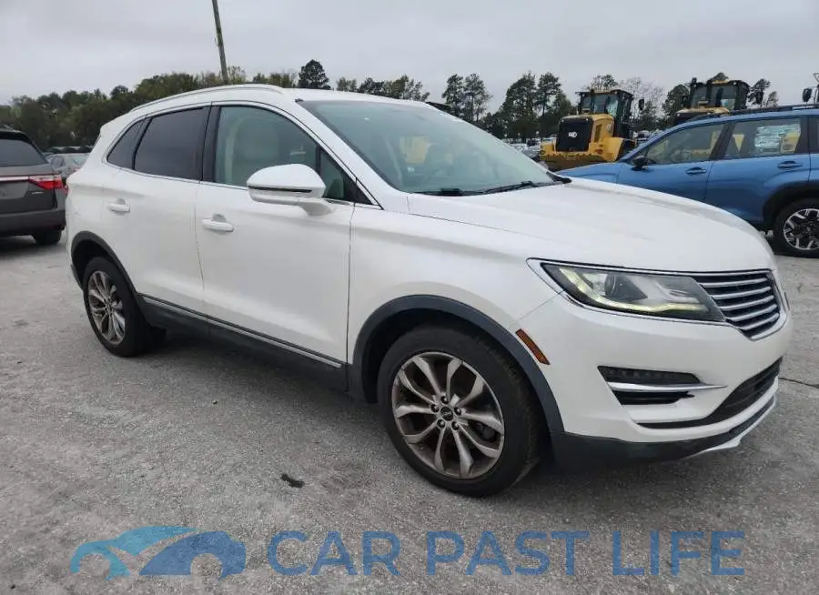 5LMCJ2C99GUJ21363# 4