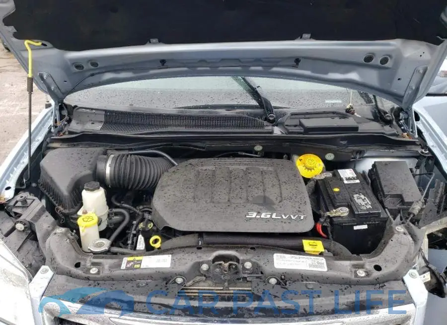 2C4RC1CGXGR283052# 12