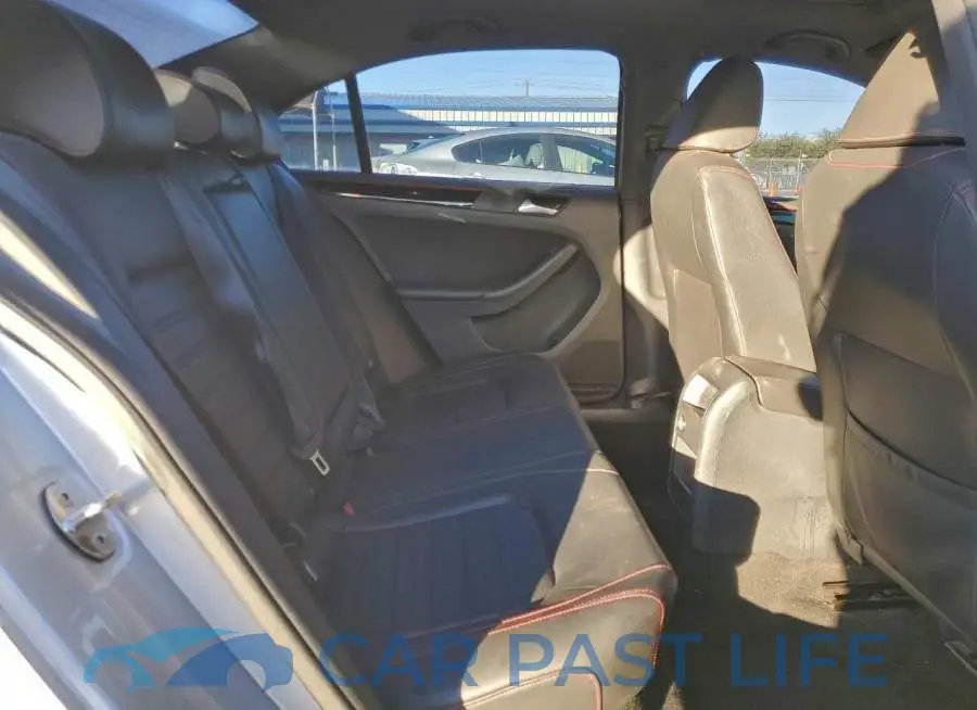 3VW4T7AJ8GM308286# 10