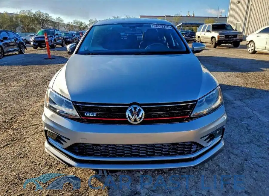 3VW4T7AJ8GM308286# 5
