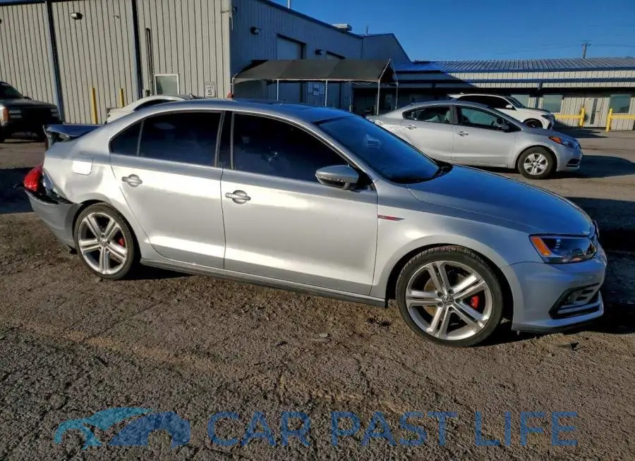 3VW4T7AJ8GM308286# 4