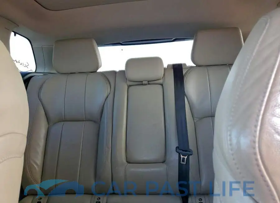 SALVP2BGXGH167400# 10