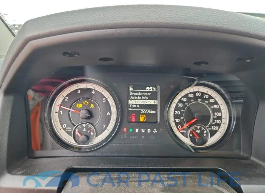 3C6JR6DT1LG138817# 9