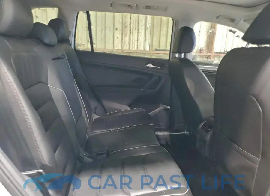 3VV4B7AX5JM202994# 11