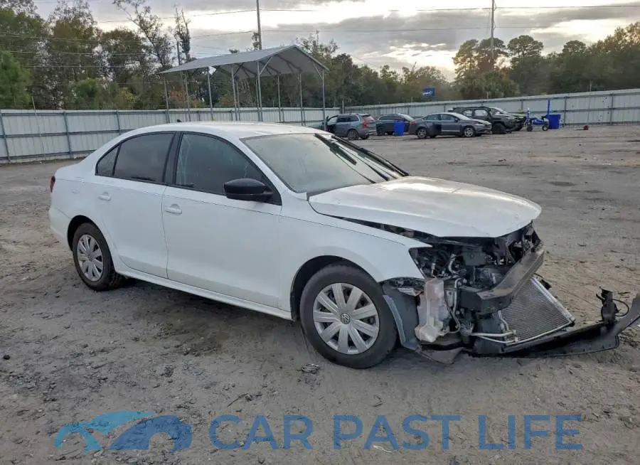 3VW167AJ6GM323184# 4