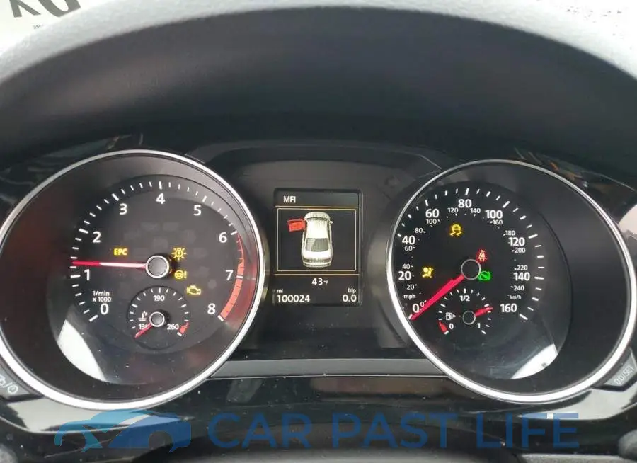 3VW4T7AJ8GM223285# 9