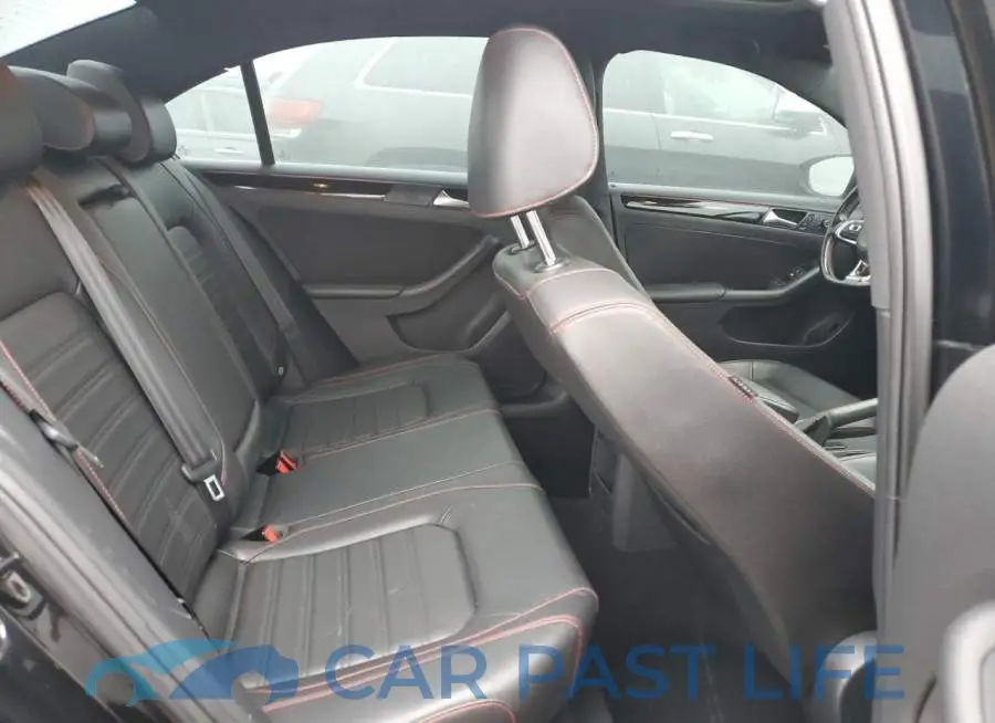 3VW4T7AJ8GM223285# 10