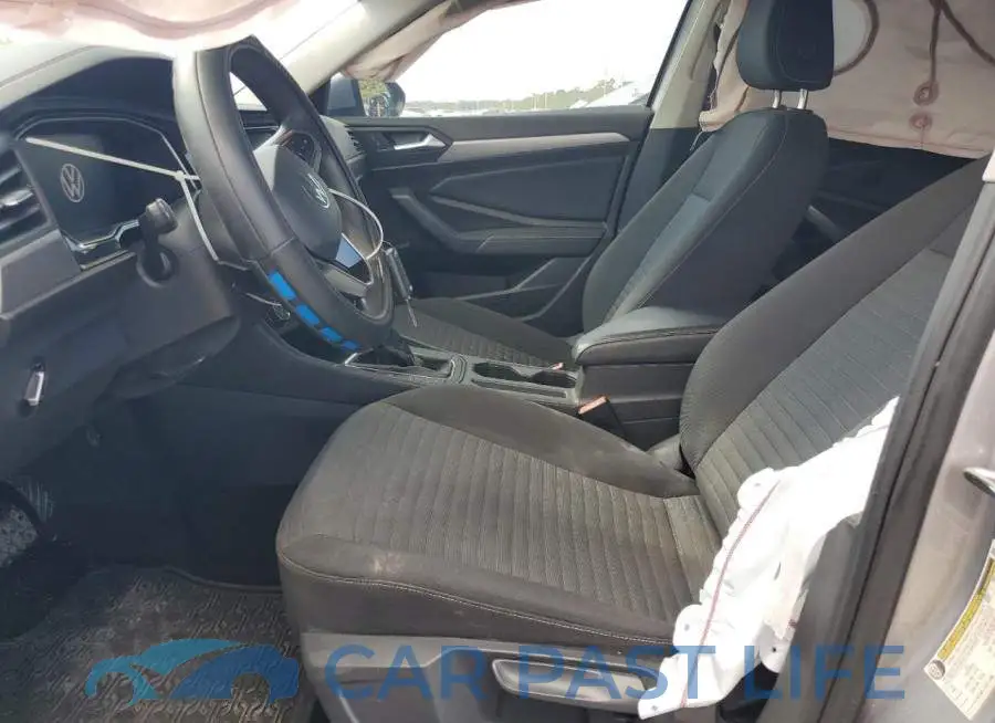 3VWCM7BU8NM005846# 7
