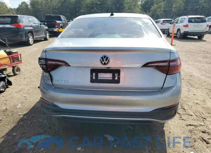 3VWCM7BU8NM005846# 6