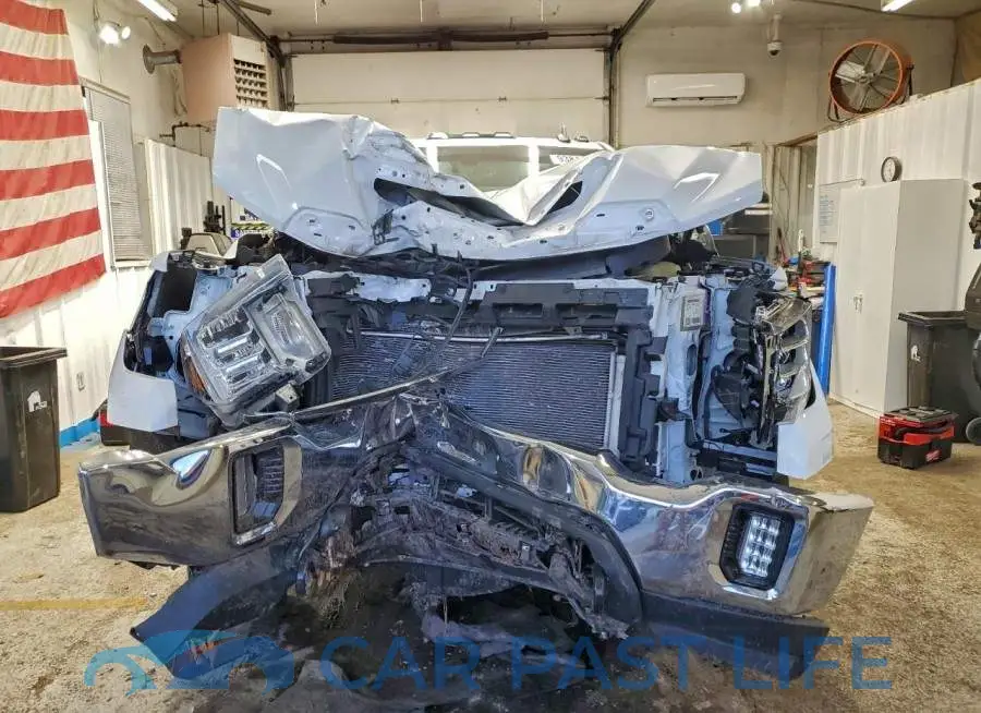 1GT49TE72MF155876# 5
