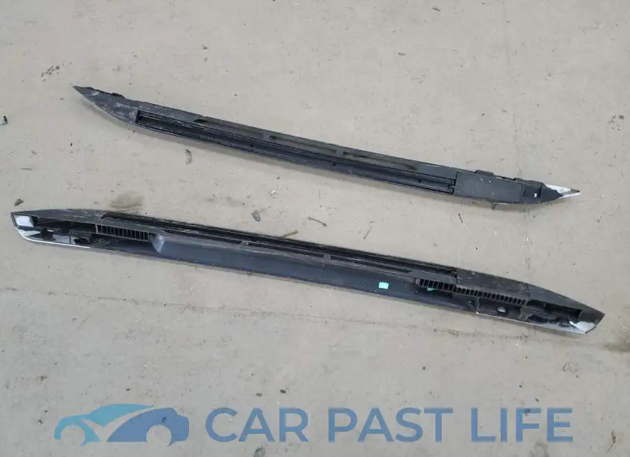 2GKFLUE3XG6251075# 13
