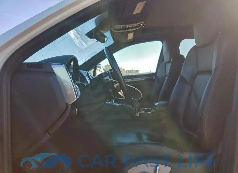 WP1AA2A23GLA10977# 7