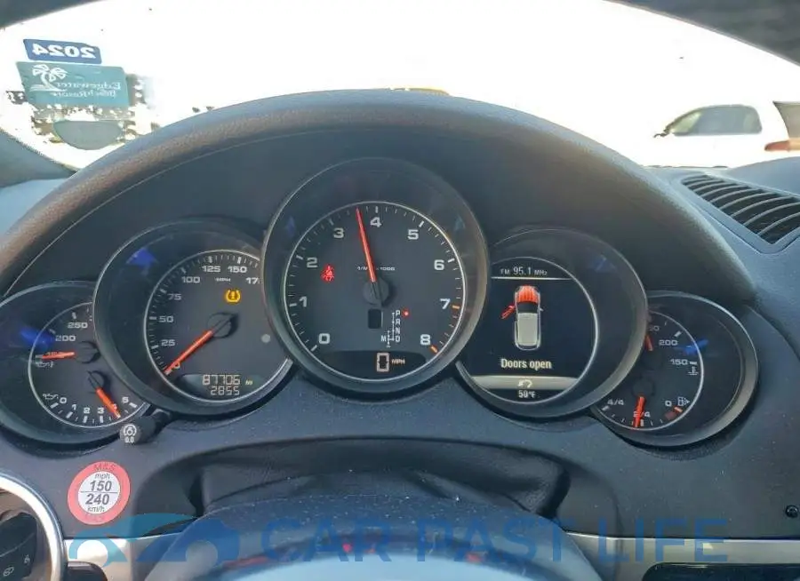 WP1AA2A23GLA10977# 9