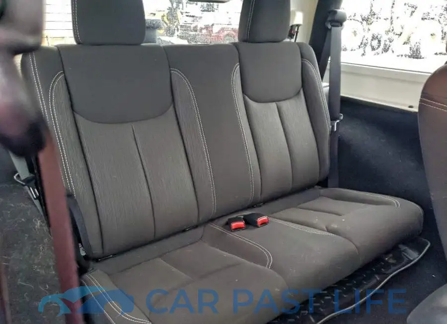 1C4AJWBG9GL118846# 10