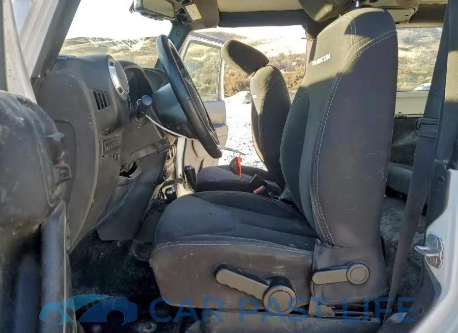 1C4BJWCG6JL822772# 7