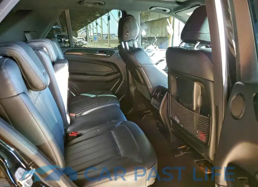 4JGDA5HB3GA809896# 10