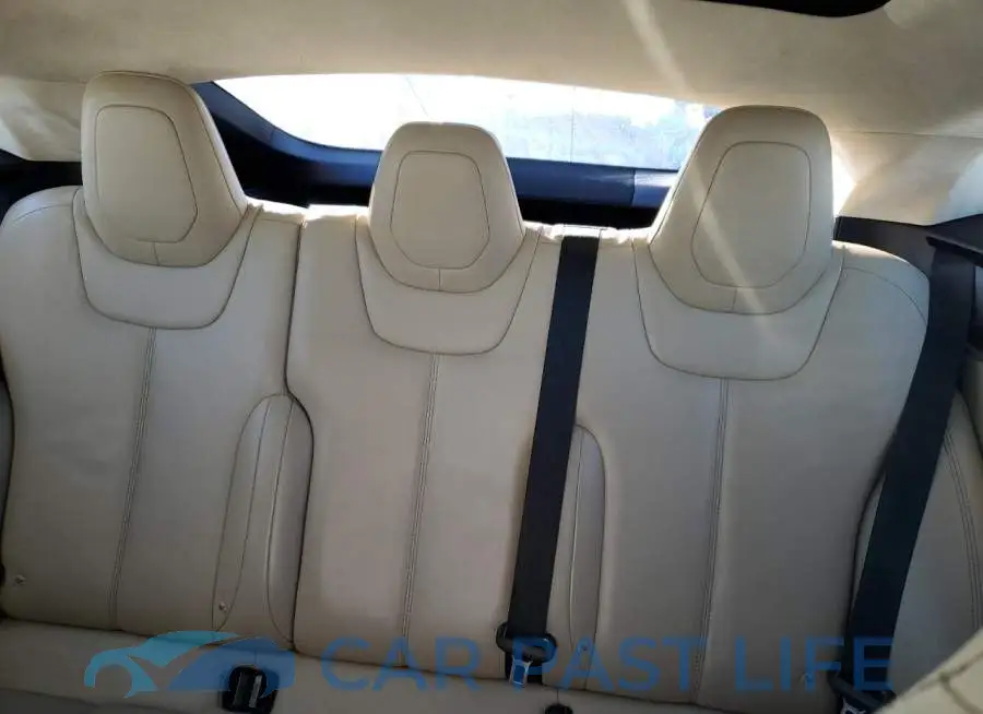 5YJSA1E22GF141783# 10