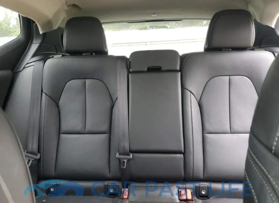 YV4162UK7M2563404# 10