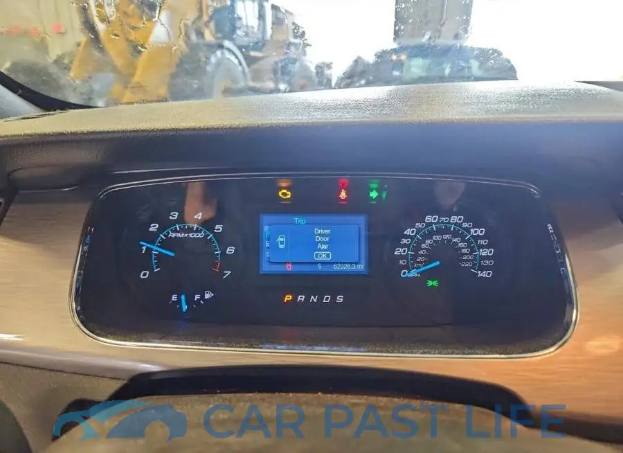 1FAHP2E87GG102816# 9