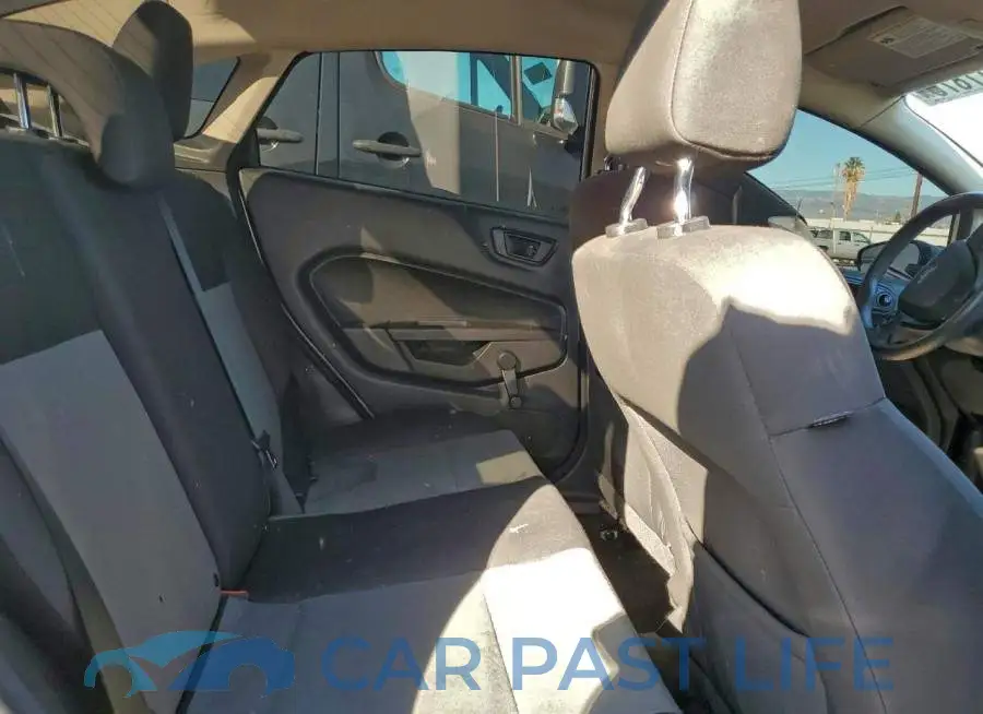 3FADP4AJ9GM156899# 10