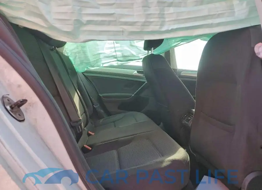 3VW217AUXGM034435# 10