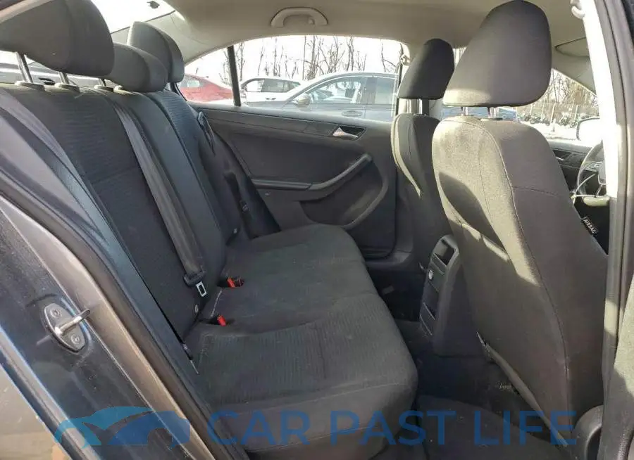 3VW267AJ6GM230380# 10