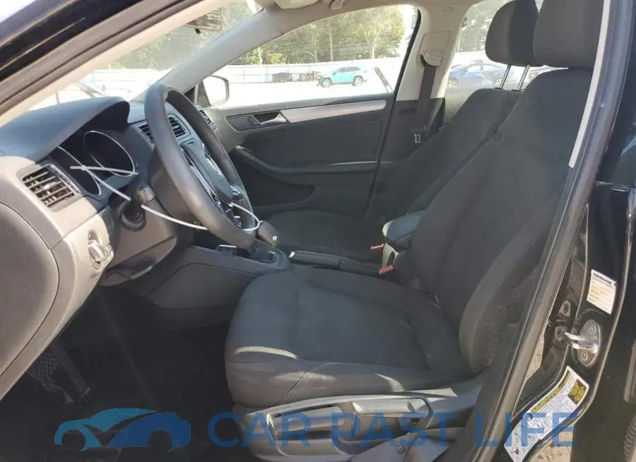 3VWD67AJ6GM382619# 7