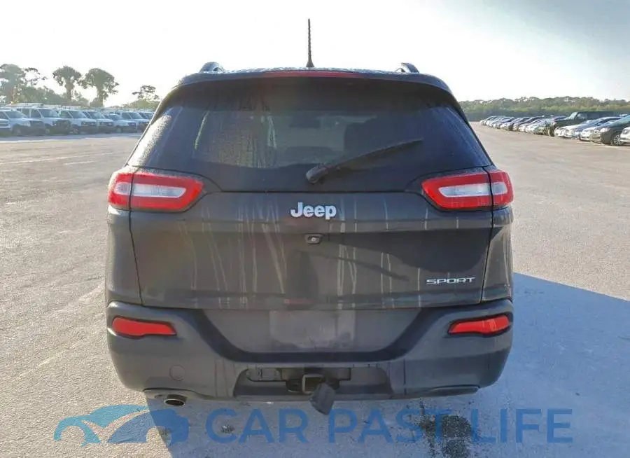 1C4PJLAB6GW165832# 6
