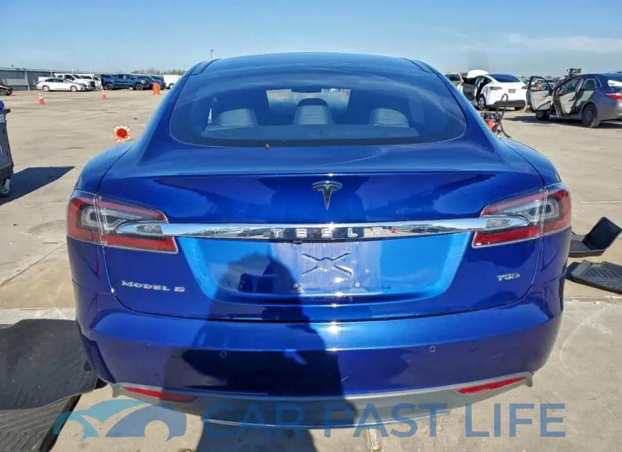 5YJSA1E23GF125799# 6