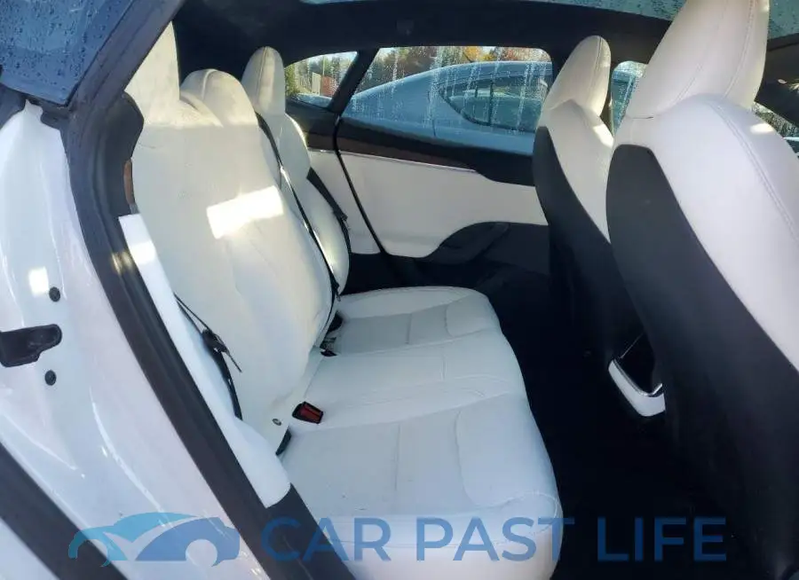 5YJSA1E58PF522385# 10