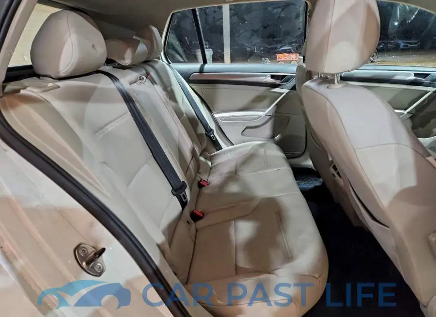 3VW217AU1GM016292# 10