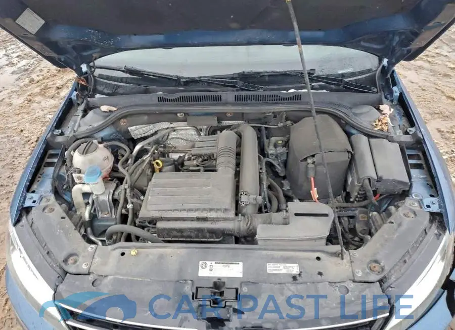 3VW267AJ6GM386189# 11