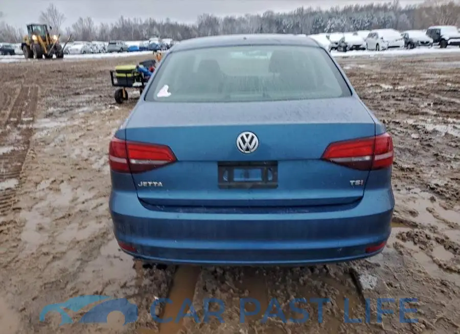 3VW267AJ6GM386189# 6