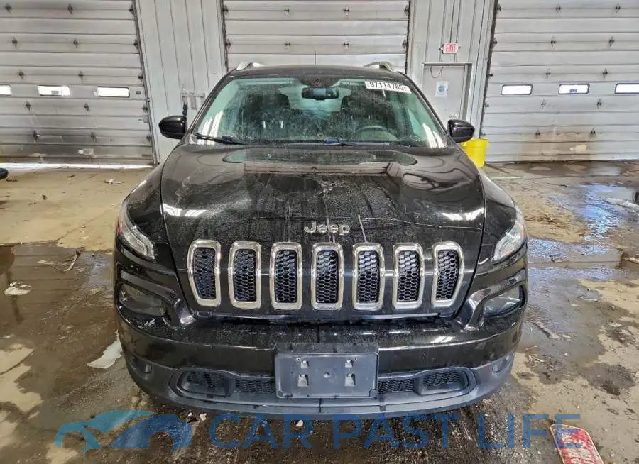 1C4PJLCB0GW370754# 5