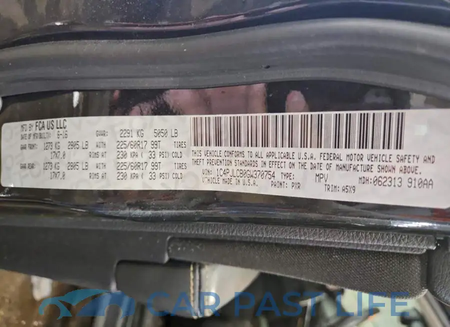 1C4PJLCB0GW370754# 13