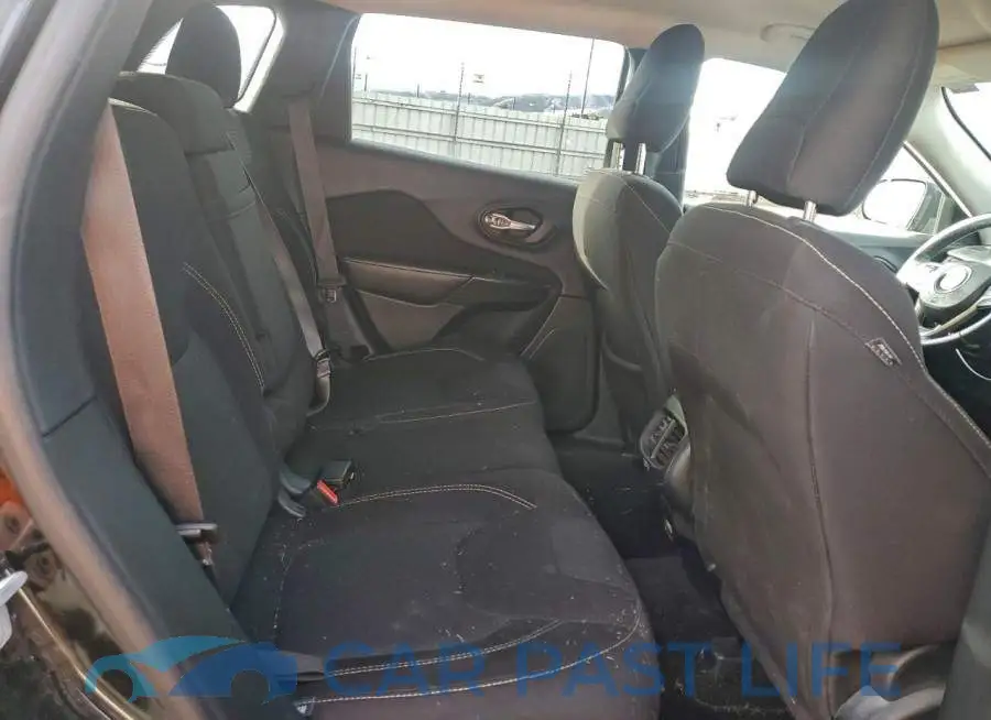 1C4PJMCS1GW133583# 11